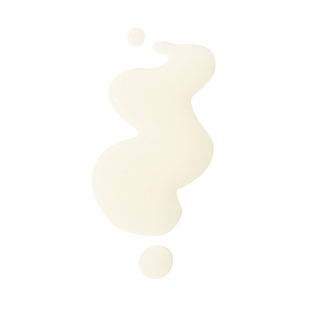 A smear of Farmacy's Filling Good hyaluronic acid plumping serum